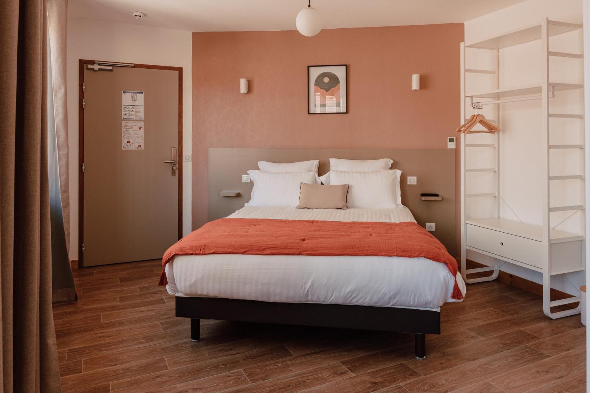 Mage Hotels - Hotel La Grenette Roanne Eksteriør billede