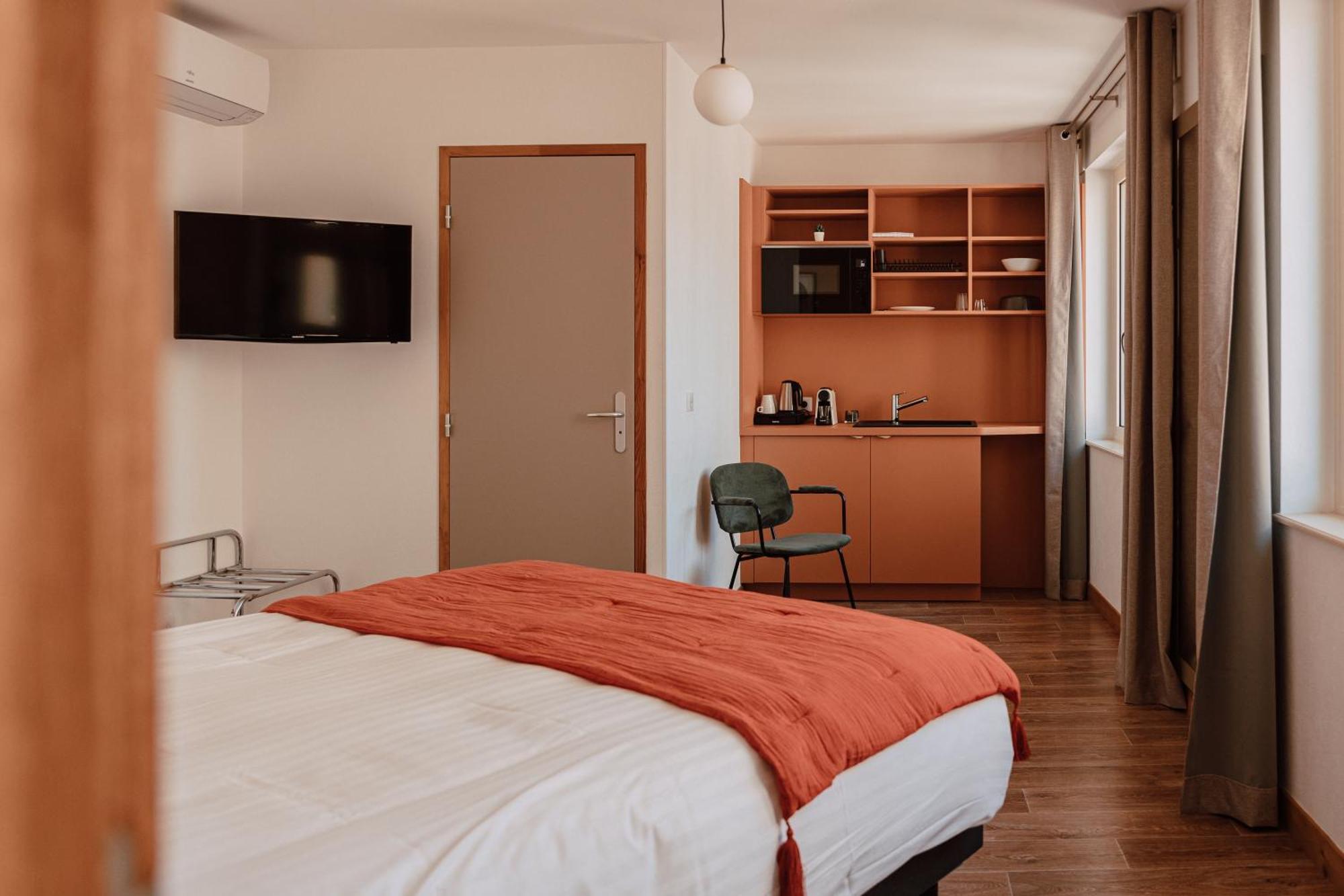 Mage Hotels - Hotel La Grenette Roanne Eksteriør billede