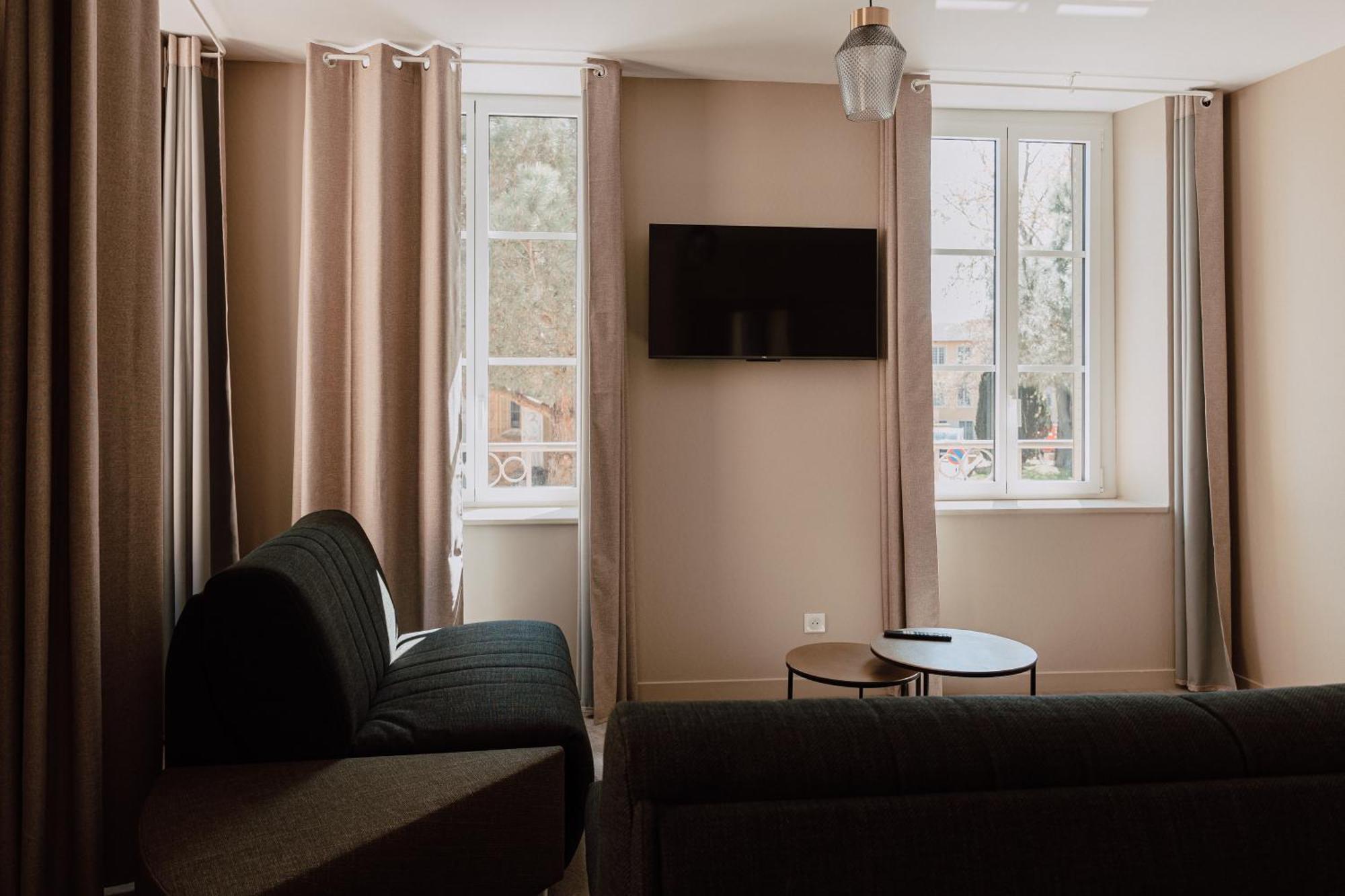 Mage Hotels - Hotel La Grenette Roanne Eksteriør billede