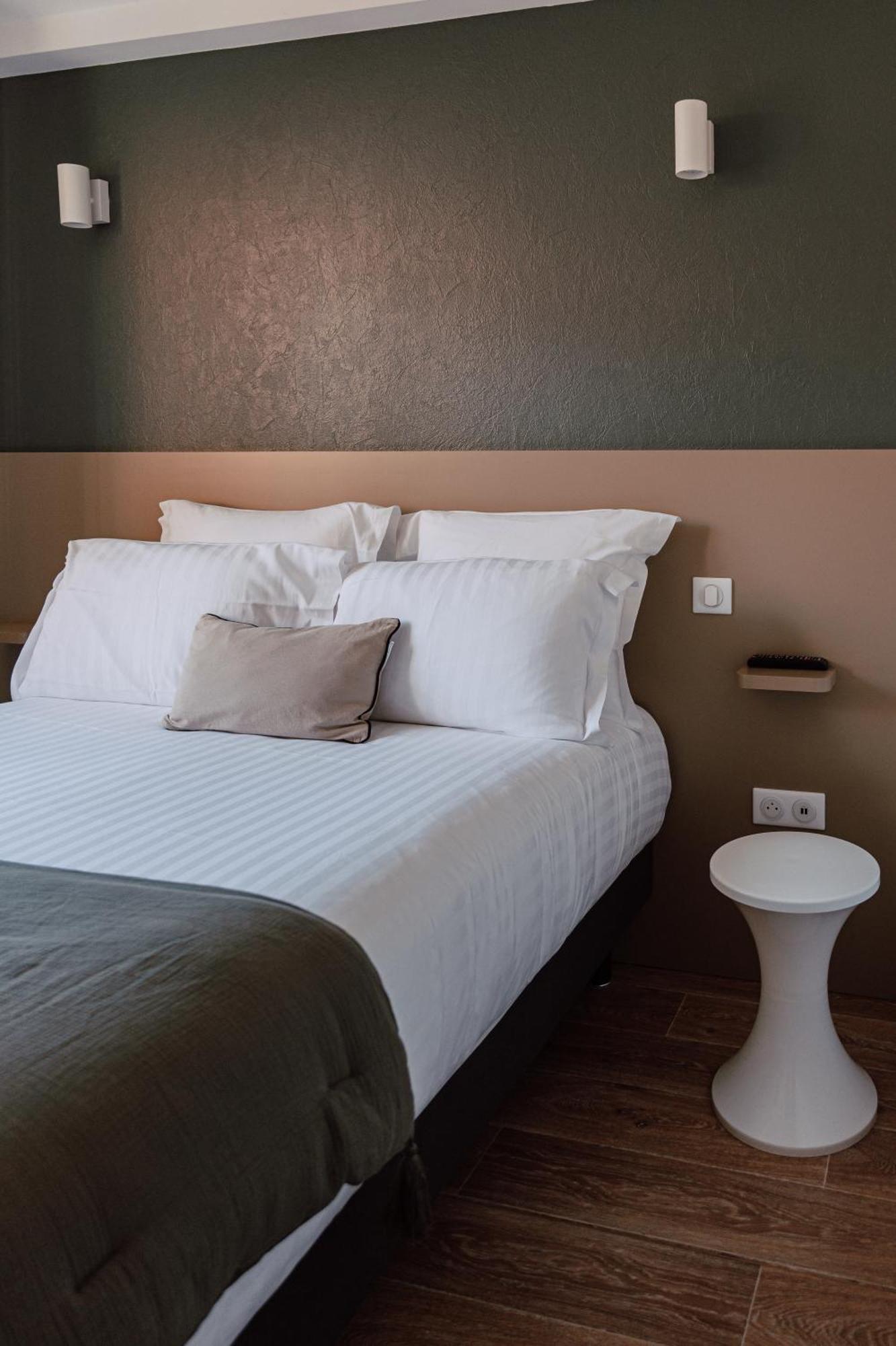Mage Hotels - Hotel La Grenette Roanne Eksteriør billede