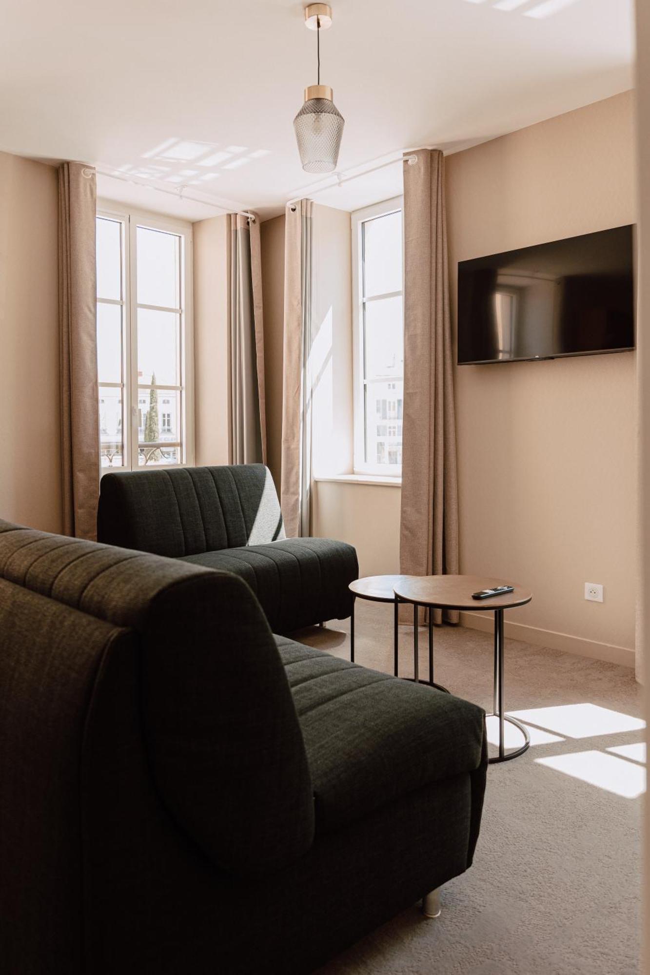 Mage Hotels - Hotel La Grenette Roanne Eksteriør billede